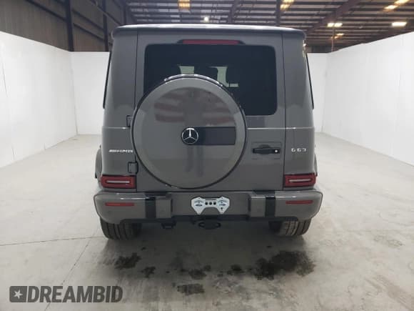 ✅ 2023 Mercedes-Benz G 63 AMG • VIN: W1NYC7HJXPX488979 • Lot: 91834715. Wystawiony na Copart z przebiegiem 9 526 mil. Bezpłatny archiwum sprzedaży aukcyjnych z USA i szczegółowy raport historii pojazdu na DreamBid. Zdjęcie 6.