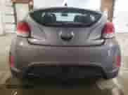 2016 Hyundai Veloster z VIN KMHTC6AD8GU264316, wystawiony jako Copart lot #61548313 z przebiegiem 95 726 mil mil oraz . Historia ofert i sprzedaży dostępna na DreamBid. Obrazek 6.
