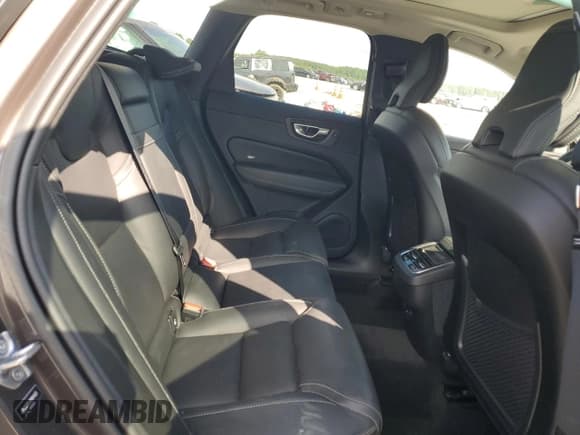 ✅ 2022 Volvo XC60 Inscription • VIN: YV4062RL0N1941423 • Лот: 64942035. Опубликован ранее на Copart с пробегом 14 818 миль. Бесплатный доступ к архиву аукционных продаж из США и подробный отчёт об истории автомобиля на DreamBid. Изображение 11.