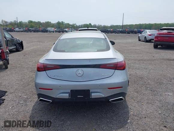 ✅ 2024 Mercedes-Benz CLE 300 • VIN: W1KMJ4HB6RF035931 • Лот: 42102487. Опубликован ранее на IAAI с пробегом 3 169 миль. Бесплатный доступ к архиву аукционных продаж из США и подробный отчёт об истории автомобиля на DreamBid. Изображение 16.