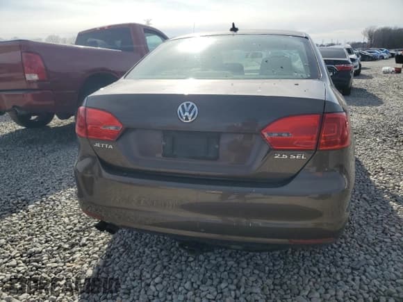 ✅ 2012 Volkswagen Jetta SEL • VIN: 3VWLP7AJ7CM131191 • Lot: 48254555. Listed on Copart with 140,325 mi. Free auction sales archive from the USA and detailed vehicle history report at DreamBid. Image 6.