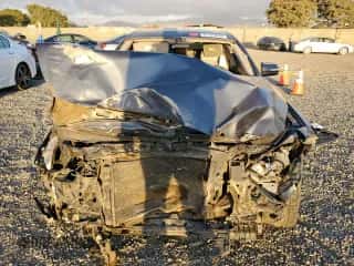 2015 Hyundai Genesis 3.8L z VIN KMHGN4JE2FU083946, wystawiony jako Copart lot #81179094 z przebiegiem Nie podano mil oraz Szkoda całkowita • Salvage title. Historia ofert i sprzedaży dostępna na DreamBid. Obrazek 5.