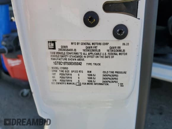 ✅ 2003 GMC Sierra 1500 • VIN: 1GTEC19T93E365042 • Лот: 85345005. Опубликован ранее на Copart с пробегом 200 878 миль. Бесплатный доступ к архиву аукционных продаж из США и подробный отчёт об истории автомобиля на DreamBid. Изображение 12.