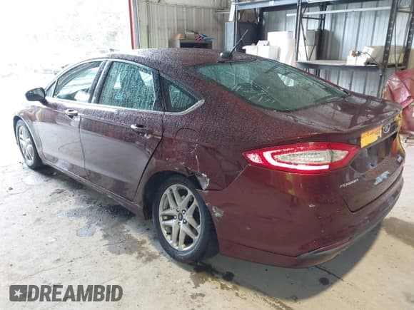 ✅ 2015 Ford Fusion SE • VIN: 3FA6P0H74FR166415 • Lot: 43419385. Wystawiony na IAAI z przebiegiem 120 946 mil. Bezpłatny archiwum sprzedaży aukcyjnych z USA i szczegółowy raport historii pojazdu na DreamBid. Zdjęcie 6.