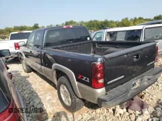 ✅ 2005 Chevrolet Silverado 1500 LT • VIN: 1GCEK19T75Z208298 • Лот: 60663224. Опубликован ранее на Copart с пробегом 285 648 миль. Бесплатный доступ к архиву аукционных продаж из США и подробный отчёт об истории автомобиля на DreamBid. Изображение 2.