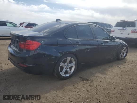 ✅ 2014 BMW 3 Series 328i xDrive • VIN: WBA3B3C53EJ980919 • Lot: 58176065. Wystawiony na Copart z przebiegiem 141 103 mil. Bezpłatny archiwum sprzedaży aukcyjnych z USA i szczegółowy raport historii pojazdu na DreamBid. Zdjęcie 3.