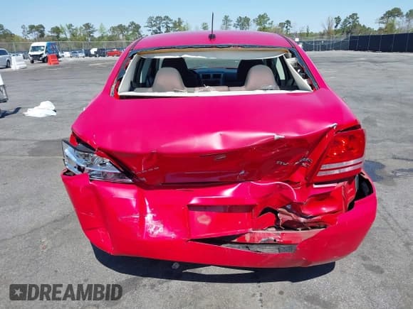 ✅ 2009 Dodge Avenger SE • VIN: 1B3LC46B69N554682 • Lot: 41892113. Wystawiony na IAAI z przebiegiem 126 204 mil. Bezpłatny archiwum sprzedaży aukcyjnych z USA i szczegółowy raport historii pojazdu na DreamBid. Zdjęcie 6.