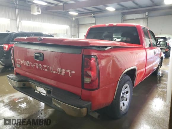 ✅ 2006 Chevrolet Silverado 1500 LS • VIN: 1GCEC19X46Z199674 • Lot: 92331945. Listed on Copart with 90,876 mi. Free auction sales archive from the USA and detailed vehicle history report at DreamBid. Image 3.