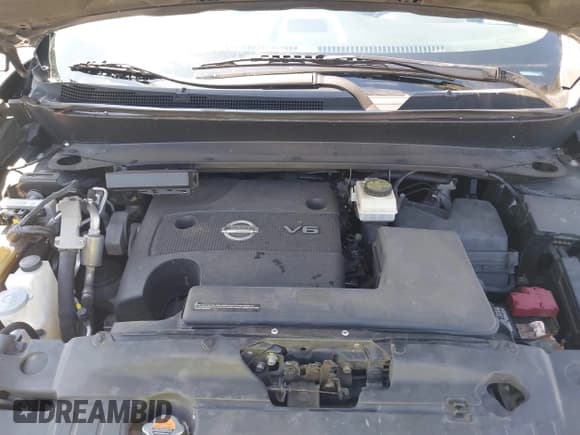 ✅ 2015 Nissan Pathfinder SV • VIN: 5N1AR2MN5FC672294 • Lot: 43225152. Wystawiony na IAAI z przebiegiem 144 846 mil. Bezpłatny archiwum sprzedaży aukcyjnych z USA i szczegółowy raport historii pojazdu na DreamBid. Zdjęcie 10.