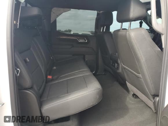 ✅ 2025 Chevrolet Silverado 1500 LT Trail Boss • VIN: 3GCUKFED0SG308830 • Lot: 91905525. Listed on Copart with 5,799 mi. Free auction sales archive from the USA and detailed vehicle history report at DreamBid. Image 10.