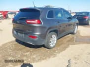✅ 2017 Jeep Cherokee Limited • VIN: 1C4PJLDB1HW516112 • Лот: 42703863. Опубликован ранее на IAAI с пробегом 176 072 миль. Бесплатный доступ к архиву аукционных продаж из США и подробный отчёт об истории автомобиля на DreamBid. Изображение 4.