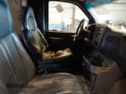 ✅ 1998 Chevrolet Chevy Van • VIN: 1GCGG25R1W1065455 • Лот: 42684155. Опубликован ранее на IAAI с пробегом 224 193 миль. Бесплатный доступ к архиву аукционных продаж из США и подробный отчёт об истории автомобиля на DreamBid. Изображение 5.