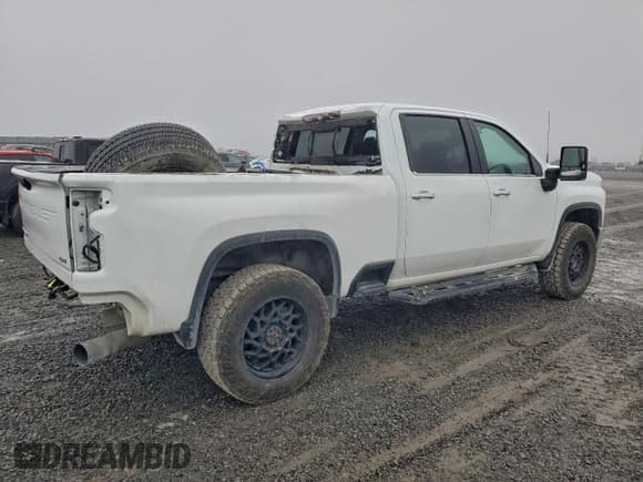 ✅ 2020 Chevrolet Silverado 2500HD LTZ • VIN: 1GC1YPEY8LF143817 • Лот: 92408495. Опубликован ранее на Copart с пробегом 402 013 миль. Бесплатный доступ к архиву аукционных продаж из США и подробный отчёт об истории автомобиля на DreamBid. Изображение 3.