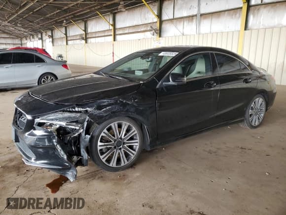 ✅ 2018 Mercedes-Benz CLA 250 • VIN: WDDSJ4EB3JN626725 • Lot: 48935525. Wystawiony na Copart z przebiegiem 70 442 mil. Bezpłatny archiwum sprzedaży aukcyjnych z USA i szczegółowy raport historii pojazdu na DreamBid. Zdjęcie 1.