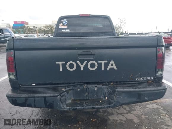 ✅ 1995 Toyota Tacoma • VIN: 4TAUN53B9SZ030962 • Lot: 43726772. Listed on IAAI with 331,885 mi. Free auction sales archive from the USA and detailed vehicle history report at DreamBid. Image 16.