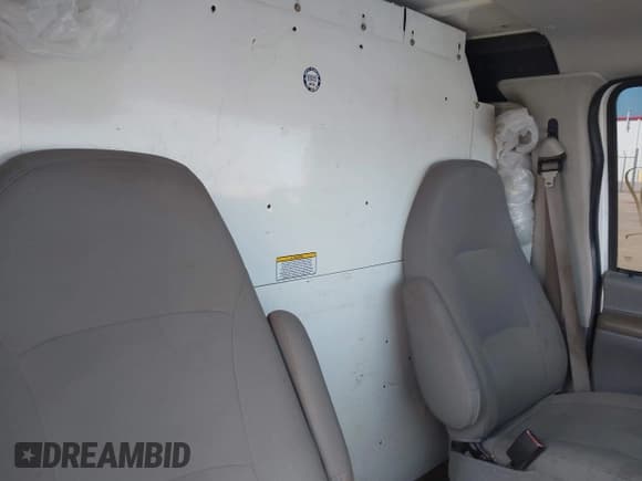 ✅ 2006 Ford Econoline Cargo • VIN: 1FTSE34L46DA67699 • Lot: 42485852. Listed on IAAI with 221,852 mi. Free auction sales archive from the USA and detailed vehicle history report at DreamBid. Image 8.