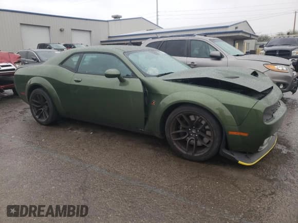 ✅ 2021 Dodge Challenger R/T Scat Pack • VIN: 2C3CDZFJ9MH564077 • Lot: 41137974. Wystawiony na Copart z przebiegiem 7 841 mil. Bezpłatny archiwum sprzedaży aukcyjnych z USA i szczegółowy raport historii pojazdu na DreamBid. Zdjęcie 4.