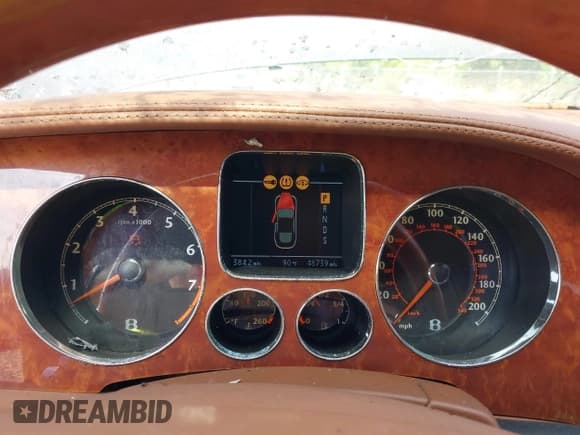 ✅ 2006 Bentley Flying Spur • VIN: SCBBR53W06C039791 • Lot: 42295068. Wystawiony na IAAI z przebiegiem 48 739 mil. Bezpłatny archiwum sprzedaży aukcyjnych z USA i szczegółowy raport historii pojazdu na DreamBid. Zdjęcie 7.