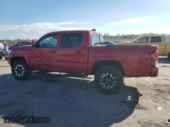 2022 Toyota Tacoma SR with VIN 3TMCZ5ANXNM470356, listed as a Copart auction lot 82718045 with 37,525 mi miles and Salvage title. Bid and sale history available at DreamBid. Image 2.