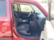 ✅ 2016 Jeep Patriot Latitude • VIN: 1C4NJPFB2GD503214 • Lot: 42279900. Listed on IAAI with 130,002 mi. Free auction sales archive from the USA and detailed vehicle history report at DreamBid. Image 5.