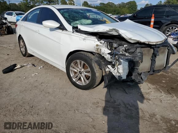 ✅ 2012 Hyundai Sonata GLS • VIN: 5NPEB4ACXCH412286 • Lot: 85600065. Listed on Copart with 110,182 mi. Free auction sales archive from the USA and detailed vehicle history report at DreamBid. Image 4.