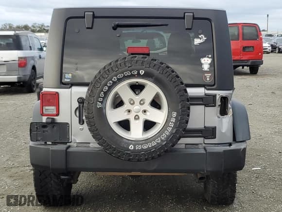 ✅ 2017 Jeep Wrangler Unlimited Sport • VIN: 1C4HJWDGXHL594973 • Lot: 92578305. Listed on Copart with 164,880 mi. Free auction sales archive from the USA and detailed vehicle history report at DreamBid. Image 6.