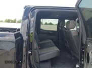 ✅ 2025 Chevrolet Silverado 1500 • VIN: 3GCUKHE84SG100755 • Lot: 43099713. Wystawiony na IAAI z przebiegiem 6 293 mil. Bezpłatny archiwum sprzedaży aukcyjnych z USA i szczegółowy raport historii pojazdu na DreamBid. Zdjęcie 8.