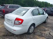 ✅ 2013 Suzuki SX4 LE • VIN: JS2YC5A38D6100341 • Лот: 42700979. Опубликован ранее на IAAI с пробегом 108 922 миль. Бесплатный доступ к архиву аукционных продаж из США и подробный отчёт об истории автомобиля на DreamBid. Изображение 4.