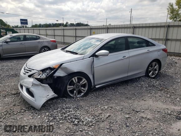 ✅ 2012 Hyundai Sonata GLS • VIN: 5NPEB4AC7CH402198 • Lot: 69850444. Listed on Copart with 224,744 mi. Free auction sales archive from the USA and detailed vehicle history report at DreamBid. Image 1.