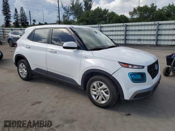 ✅ 2022 Hyundai Venue SE • VIN: KMHRB8A39NU133800 • Lot: 84358595. Listed on Copart with 75,806 mi. Free auction sales archive from the USA and detailed vehicle history report at DreamBid. Image 4.