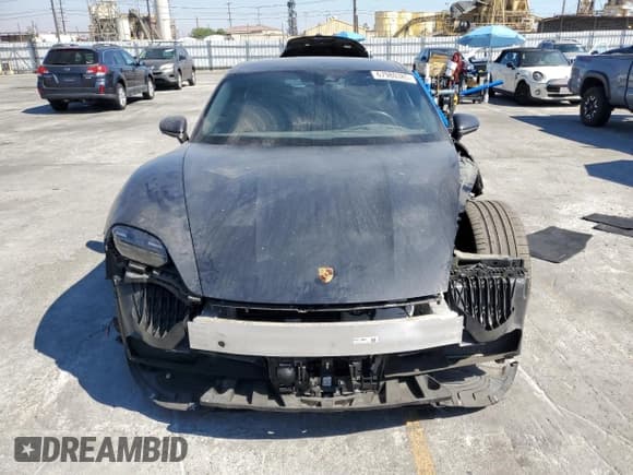 ✅ 2021 Porsche Taycan • VIN: WP0AA2Y16MSA17571 • Lot: 67980385. Listed on Copart with 47,171 mi. Free auction sales archive from the USA and detailed vehicle history report at DreamBid. Image 5.