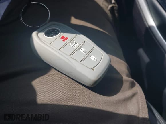 ✅ 2024 Toyota Highlander LE • VIN: 5TDKDRBH0RS548417 • Лот: 42492887. Опубликован ранее на IAAI с пробегом 14 936 миль. Бесплатный доступ к архиву аукционных продаж из США и подробный отчёт об истории автомобиля на DreamBid. Изображение 11.