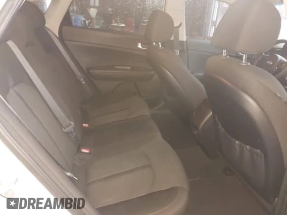 ✅ 2017 Kia Optima LX • VIN: 5XXGT4L3XHG128940 • Lot: 43537604. Listed on IAAI with 99,720 mi. Free auction sales archive from the USA and detailed vehicle history report at DreamBid. Image 8.