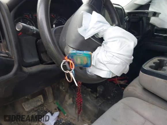 ✅ 2019 GMC Sierra 1500 • VIN: 2GTV2LEC2K1124248 • Лот: 42358524. Опубликован ранее на IAAI с пробегом 104 972 миль. Бесплатный доступ к архиву аукционных продаж из США и подробный отчёт об истории автомобиля на DreamBid. Изображение 11.