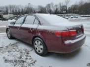 ✅ 2009 Hyundai Sonata GLS • VIN: 5NPET46C69H563396 • Лот: 87433504. Опубликован ранее на Copart с пробегом 239 206 миль. Бесплатный доступ к архиву аукционных продаж из США и подробный отчёт об истории автомобиля на DreamBid. Изображение 2.