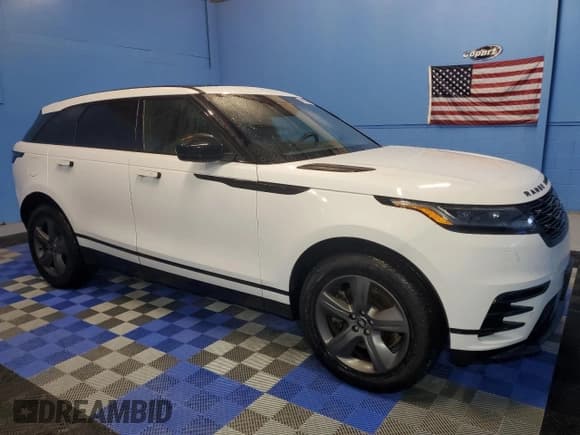 ✅ 2025 Land Rover Range Rover Velar Dynamic SE • VIN: SALYL2EX2SA810151 • Lot: 67719005. Listed on Copart with 14,527 mi. Free auction sales archive from the USA and detailed vehicle history report at DreamBid. Image 4.