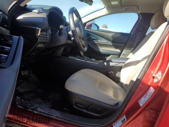 ✅ 2020 Mazda CX-30 Preferred • VIN: 3MVDMADL7LM103335 • Лот: 82698095. Опубликован ранее на Copart с пробегом 107 591 миль. Бесплатный доступ к архиву аукционных продаж из США и подробный отчёт об истории автомобиля на DreamBid. Изображение 7.