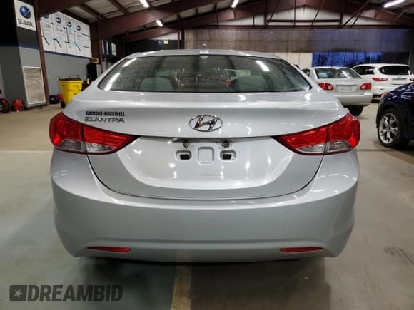 ✅ 2013 Hyundai Elantra Limited • VIN: 5NPDH4AE7DH403932 • Lot: 91611895. Listed on Copart with 109,798 mi. Free auction sales archive from the USA and detailed vehicle history report at DreamBid. Image 6.