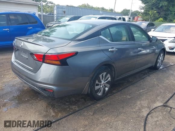 ✅ 2022 Nissan Altima S • VIN: 1N4BL4BV7NN417566 • Lot: 42846884. Listed on IAAI with 68,775 mi. Free auction sales archive from the USA and detailed vehicle history report at DreamBid. Image 4.