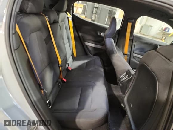 ✅ 2023 Polestar 2 Performance • VIN: YSMET3KA4PL123799 • Lot: 68568035. Wystawiony na Copart z przebiegiem 50 018 mil. Bezpłatny archiwum sprzedaży aukcyjnych z USA i szczegółowy raport historii pojazdu na DreamBid. Zdjęcie 10.