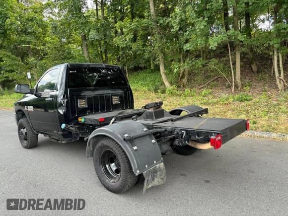 ✅ 2017 Ram 3500 • VIN: 3C7WRSAL9HG619825 • Lot: 83972455. Listed on Copart with 273,442 mi. Free auction sales archive from the USA and detailed vehicle history report at DreamBid. Image 3.