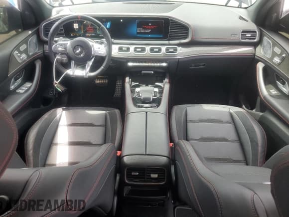 ✅ 2021 Mercedes-Benz GLE 53 AMG • VIN: 4JGFB6BB6MA319761 • Lot: 62745515. Wystawiony na Copart z przebiegiem 37 661 mil. Bezpłatny archiwum sprzedaży aukcyjnych z USA i szczegółowy raport historii pojazdu na DreamBid. Zdjęcie 8.