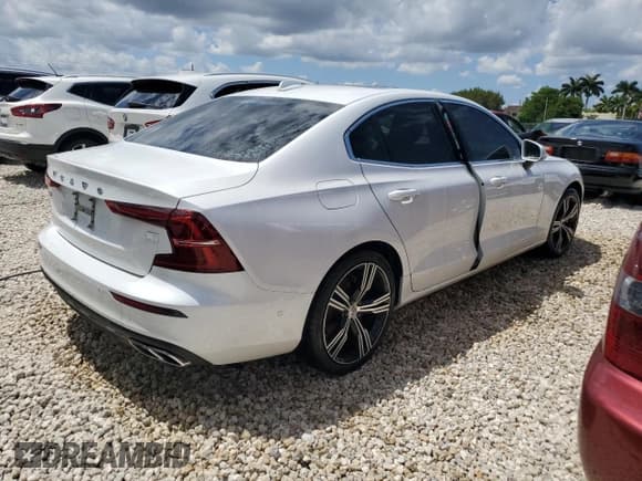 ✅ 2021 Volvo S60 Inscription • VIN: 7JRBR0FL9MG093177 • Lot: 49177603. Wystawiony na Copart z przebiegiem 7 322 mil. Bezpłatny archiwum sprzedaży aukcyjnych z USA i szczegółowy raport historii pojazdu na DreamBid. Zdjęcie 3.