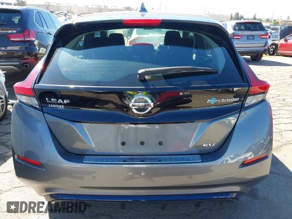 ✅ 2020 Nissan LEAF SV • VIN: 1N4AZ1CP1LC307372 • Lot: 43464050. Wystawiony na IAAI z przebiegiem 33 186 mil. Bezpłatny archiwum sprzedaży aukcyjnych z USA i szczegółowy raport historii pojazdu na DreamBid. Zdjęcie 16.