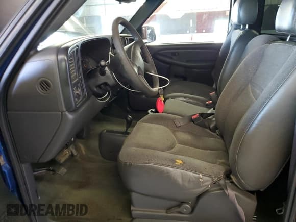 ✅ 2003 Chevrolet Silverado 1500 Work Truck • VIN: 1GCEK14V03Z164277 • Lot: 81979865. Listed on Copart with 293,682 mi. Free auction sales archive from the USA and detailed vehicle history report at DreamBid. Image 7.