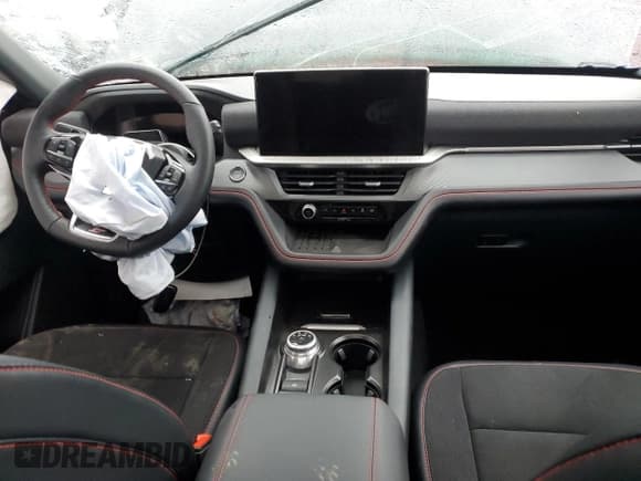 ✅ 2025 Ford Explorer ST • VIN: 1FMWK8GC5SGB26900 • Lot: 90262435. Wystawiony na Copart z przebiegiem 8 641 mil. Bezpłatny archiwum sprzedaży aukcyjnych z USA i szczegółowy raport historii pojazdu na DreamBid. Zdjęcie 8.