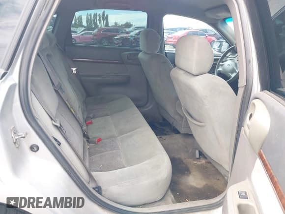 ✅ 2004 Chevrolet Impala • VIN: 2G1WF52E249269720 • Lot: 43307019. Listed on IAAI with 226,753 mi. Free auction sales archive from the USA and detailed vehicle history report at DreamBid. Image 8.