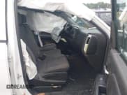 ✅ 2019 Chevrolet Silverado 1500 LT • VIN: 2GCRCPEC8K1140668 • Lot: 42362834. Wystawiony na IAAI z przebiegiem 138 474 mil. Bezpłatny archiwum sprzedaży aukcyjnych z USA i szczegółowy raport historii pojazdu na DreamBid. Zdjęcie 5.