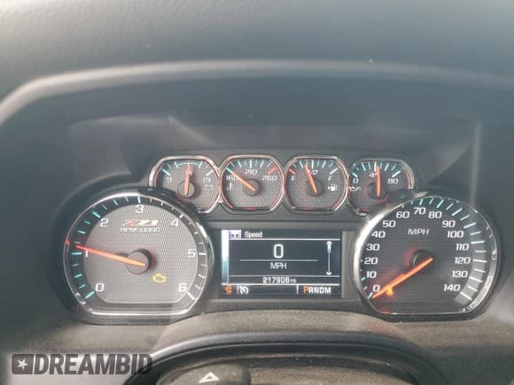 ✅ 2014 Chevrolet Silverado 1500 LT • VIN: 1GCVKREC3EZ120417 • Лот: 71981855. Опубликован ранее на Copart с пробегом 217 908 миль. Бесплатный доступ к архиву аукционных продаж из США и подробный отчёт об истории автомобиля на DreamBid. Изображение 9.