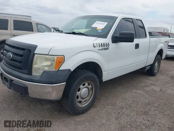 ✅ 2011 Ford F-150 XL • VIN: 1FTEX1EM6BKD47410 • Lot: 41575535. Listed on IAAI with 372,634 mi. Free auction sales archive from the USA and detailed vehicle history report at DreamBid. Image 2.